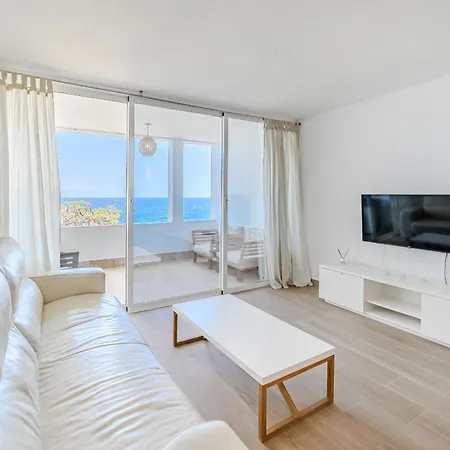 Ocean Breeze Apartament